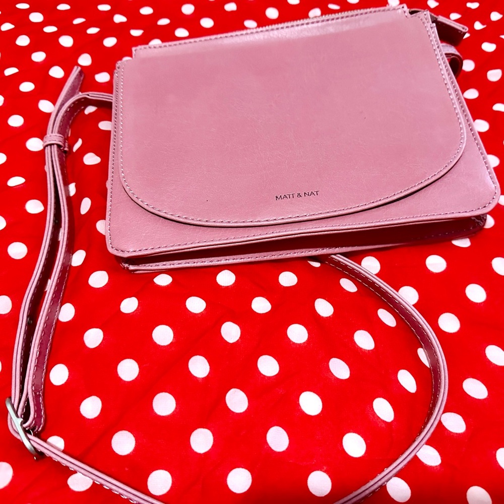 Matt & Nat ‘Casey Vintage’ Vegan Leather Crossbody Bag NWOT